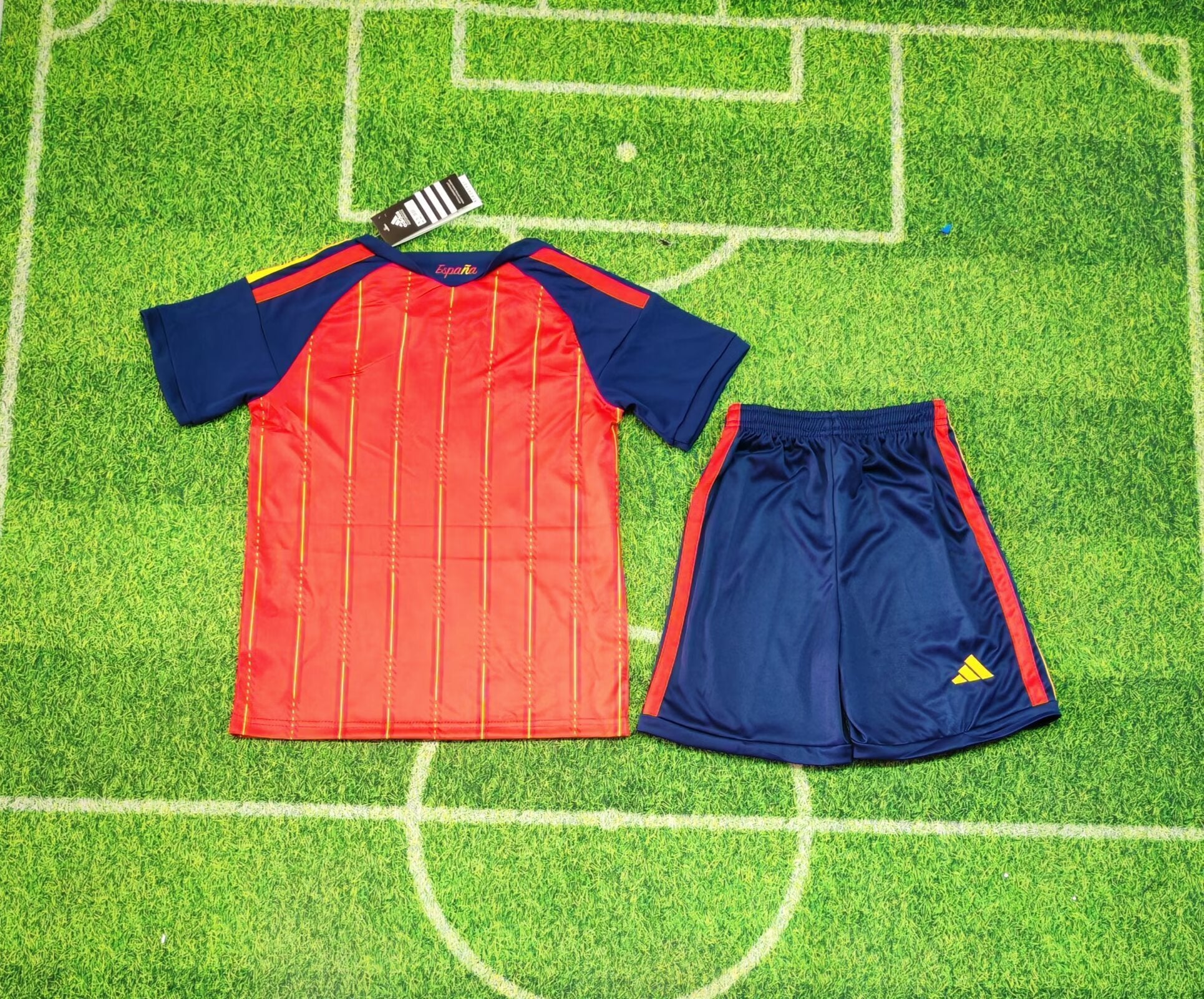 Spain 2026 Home Kit Kids