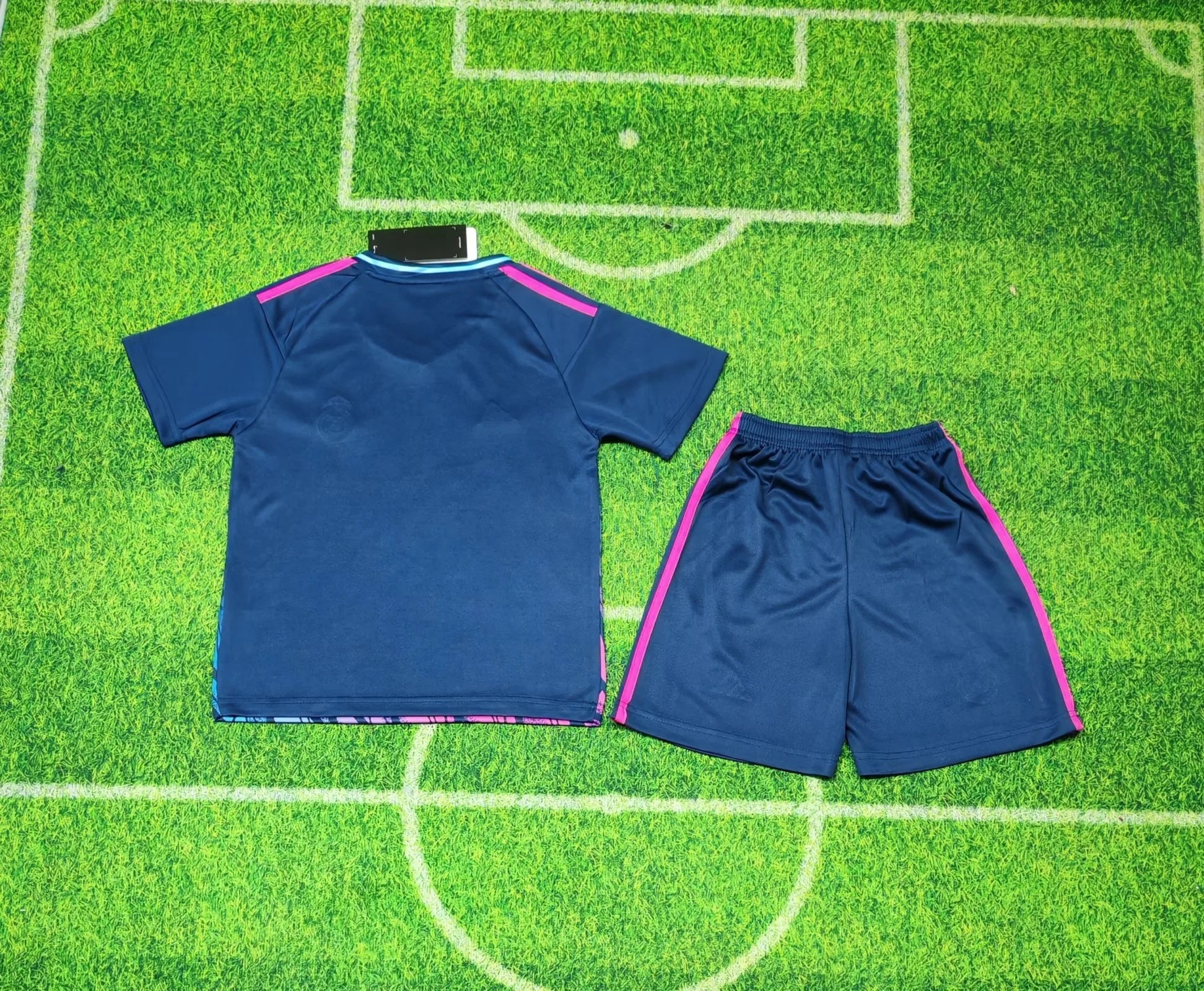 Real Madrid 24/25 Special Edition Kit Kids – Blue Pink Gradient