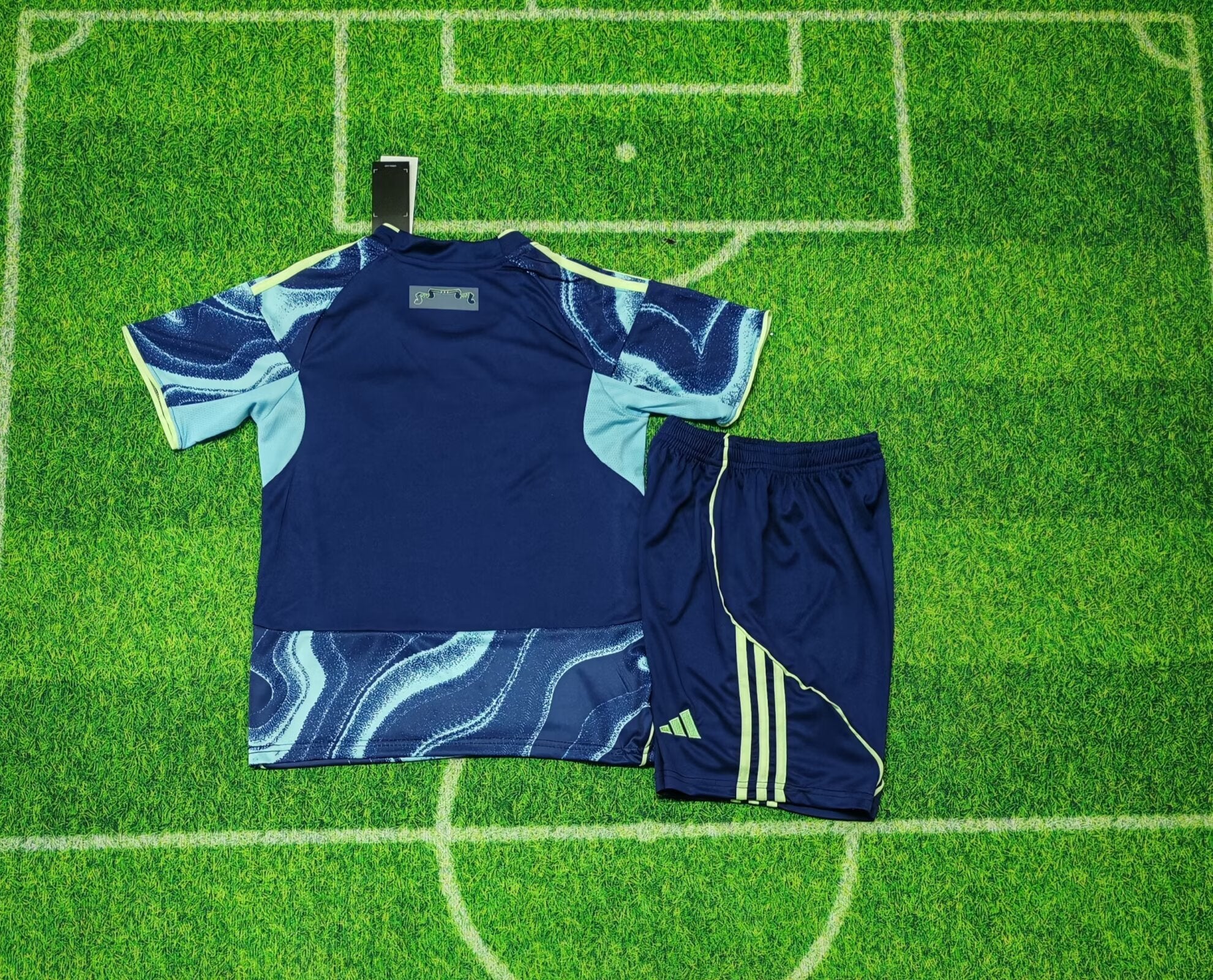 Ajax Away Kit 2025/2026 Kids – Navy/Neon Blue Football Set
