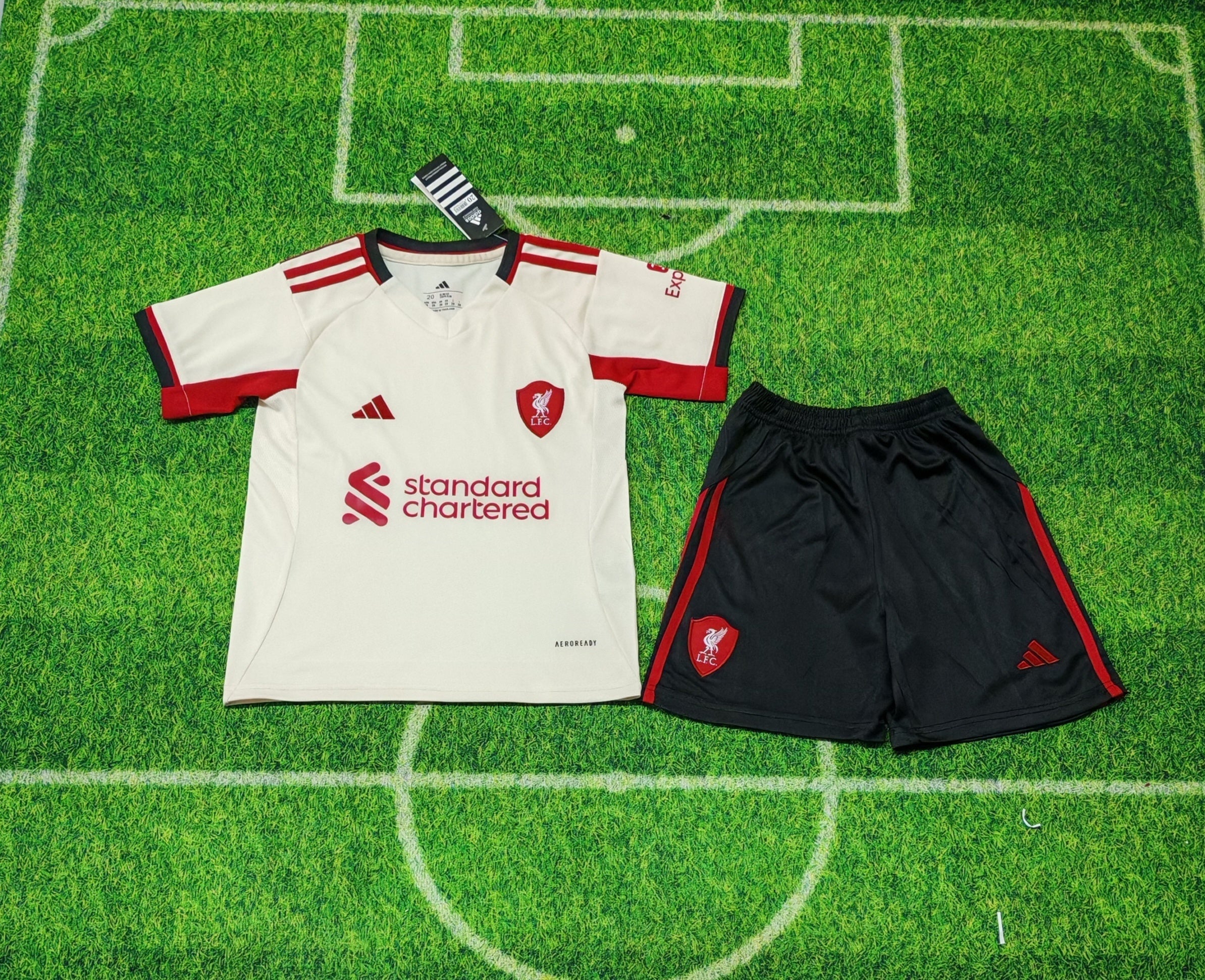 Liverpool 2025/26 Away Kit Kids Set – White / Black / Red