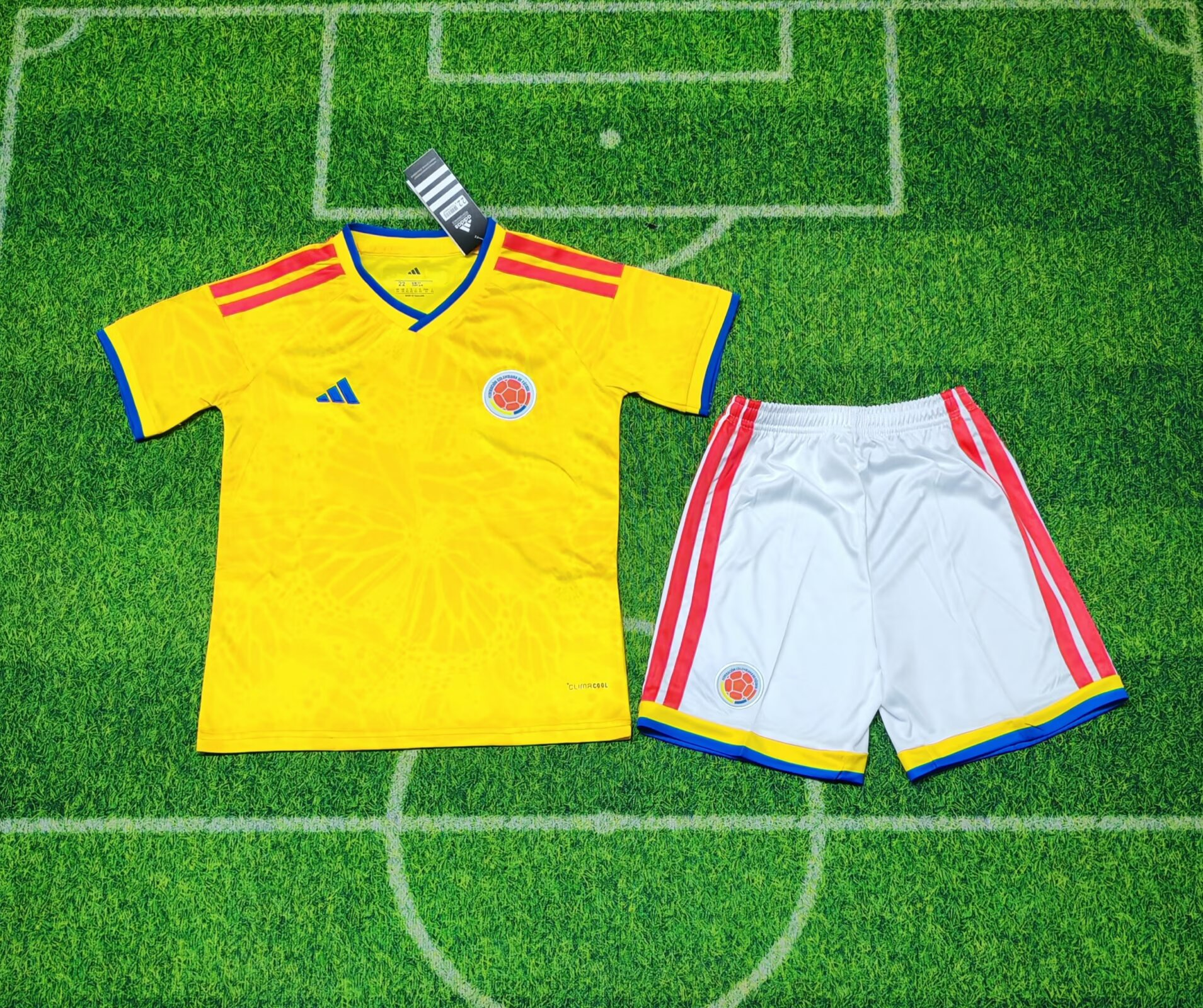 Colombia 2025/26 Home Kit Set Kids (White Shorts)