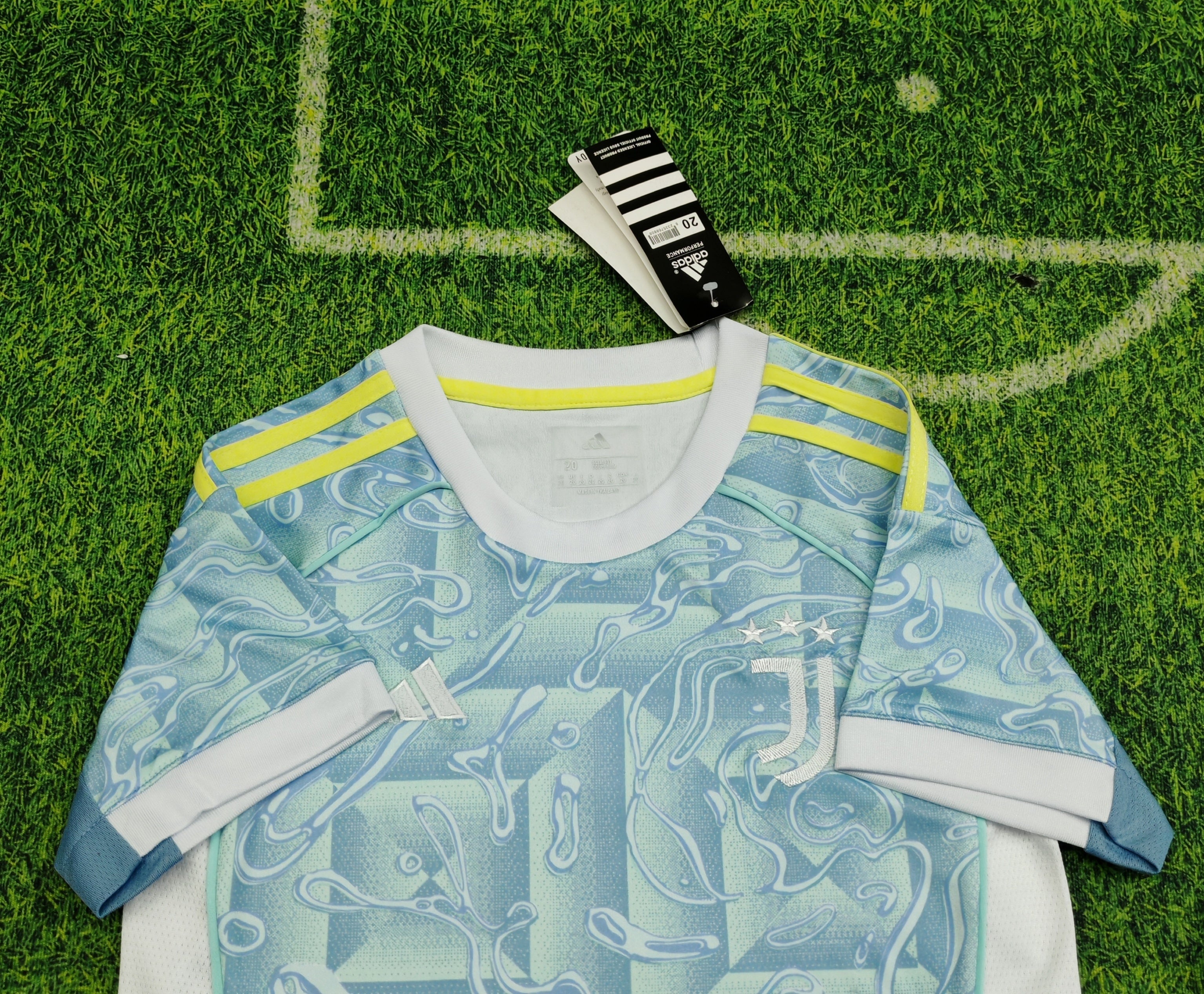 Juventus 2025/26 Away Kit Set Kids