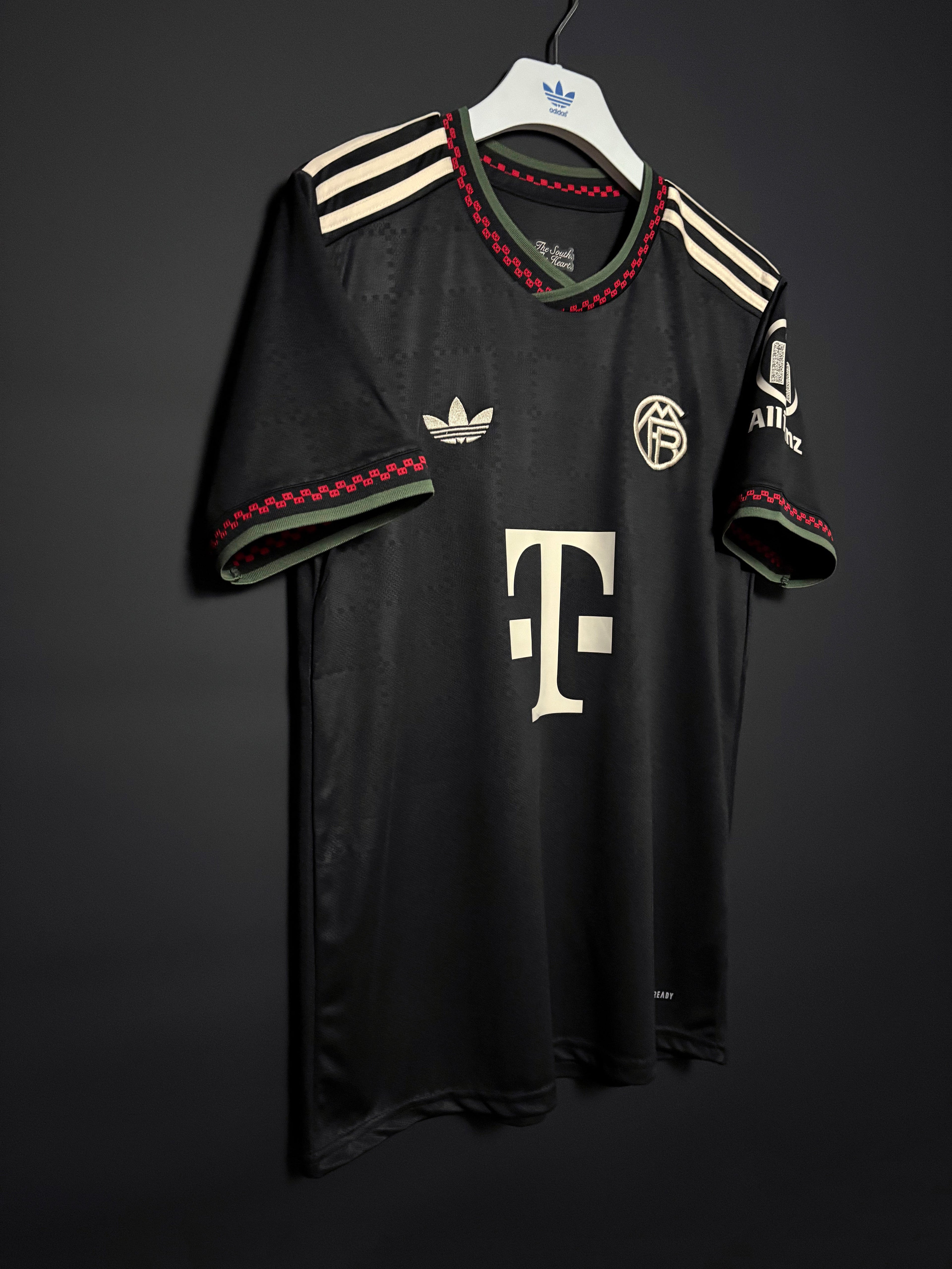 Bayern Münchens tredjetröja