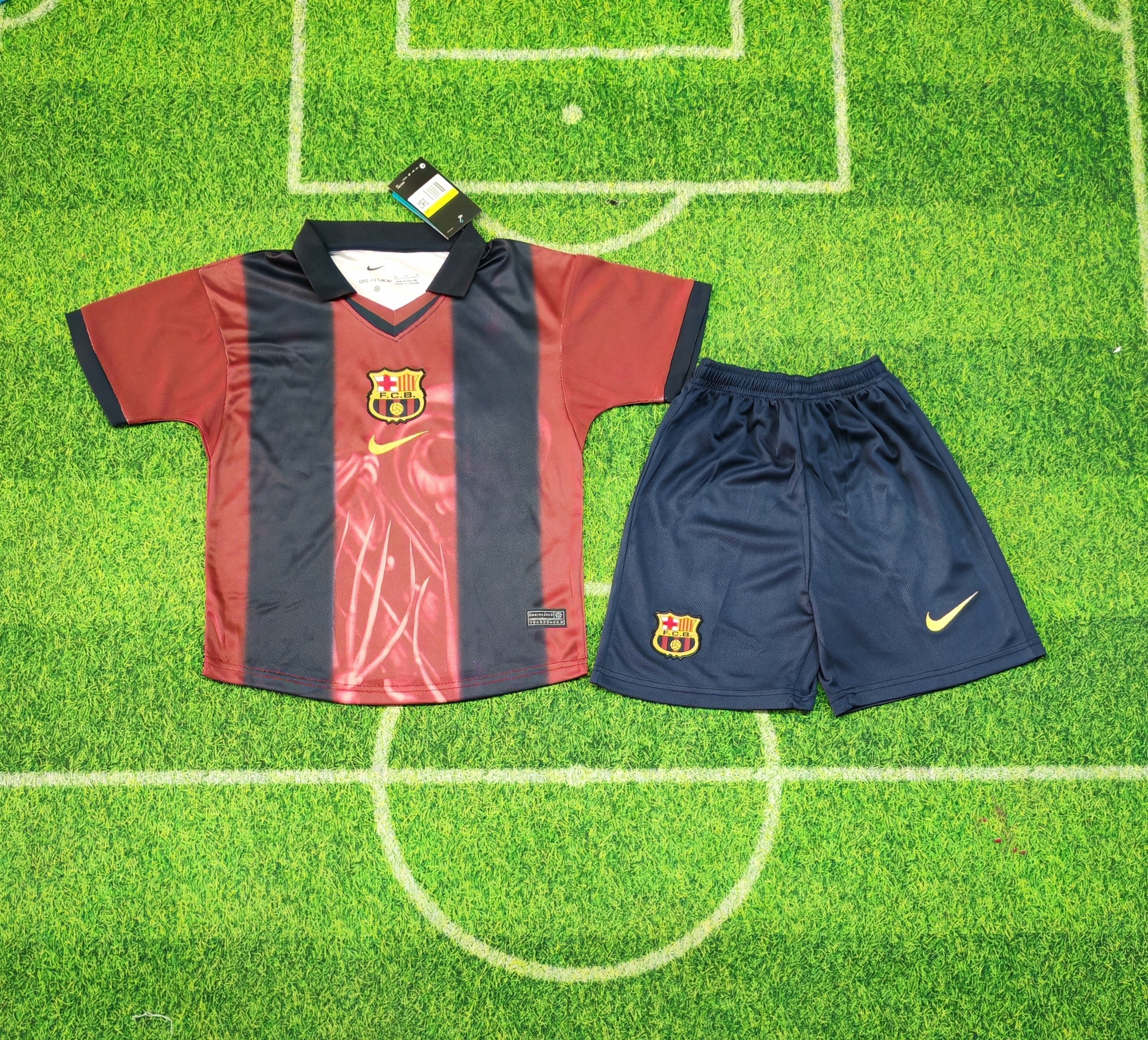 FC Barcelona x Travis Scott Cactus Jack Kit Kids – Blue/Red Collab Set