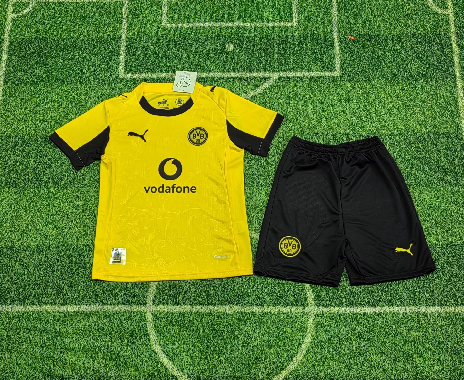 Borussia Dortmund Home Kit 2025/2026 Kids – Yellow/Black Classic Football Set