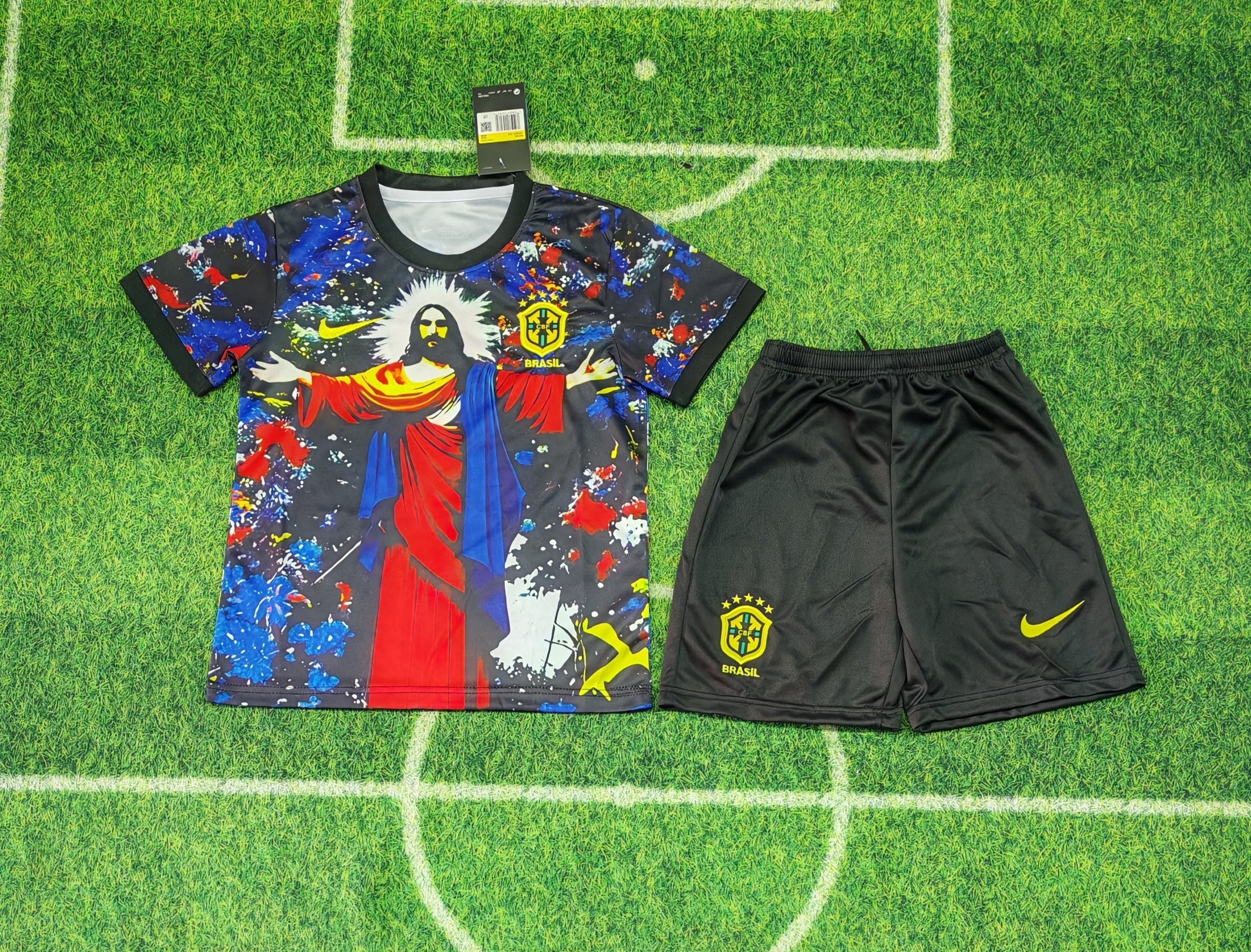 Brazil 2025/26 Christ the Redeemer Kit Set Kids