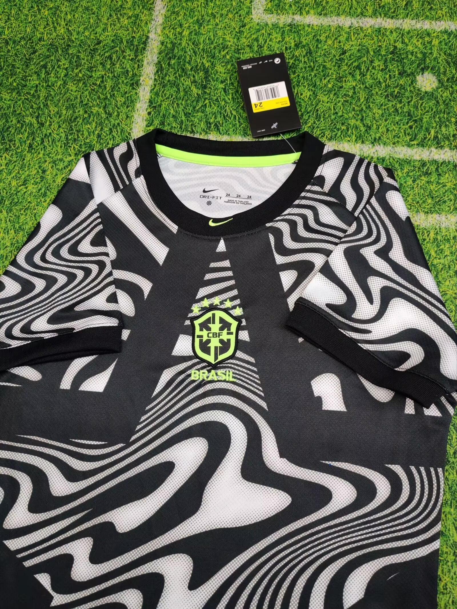 Brazil 2025/26 Goalkeeper Kit Set Kids