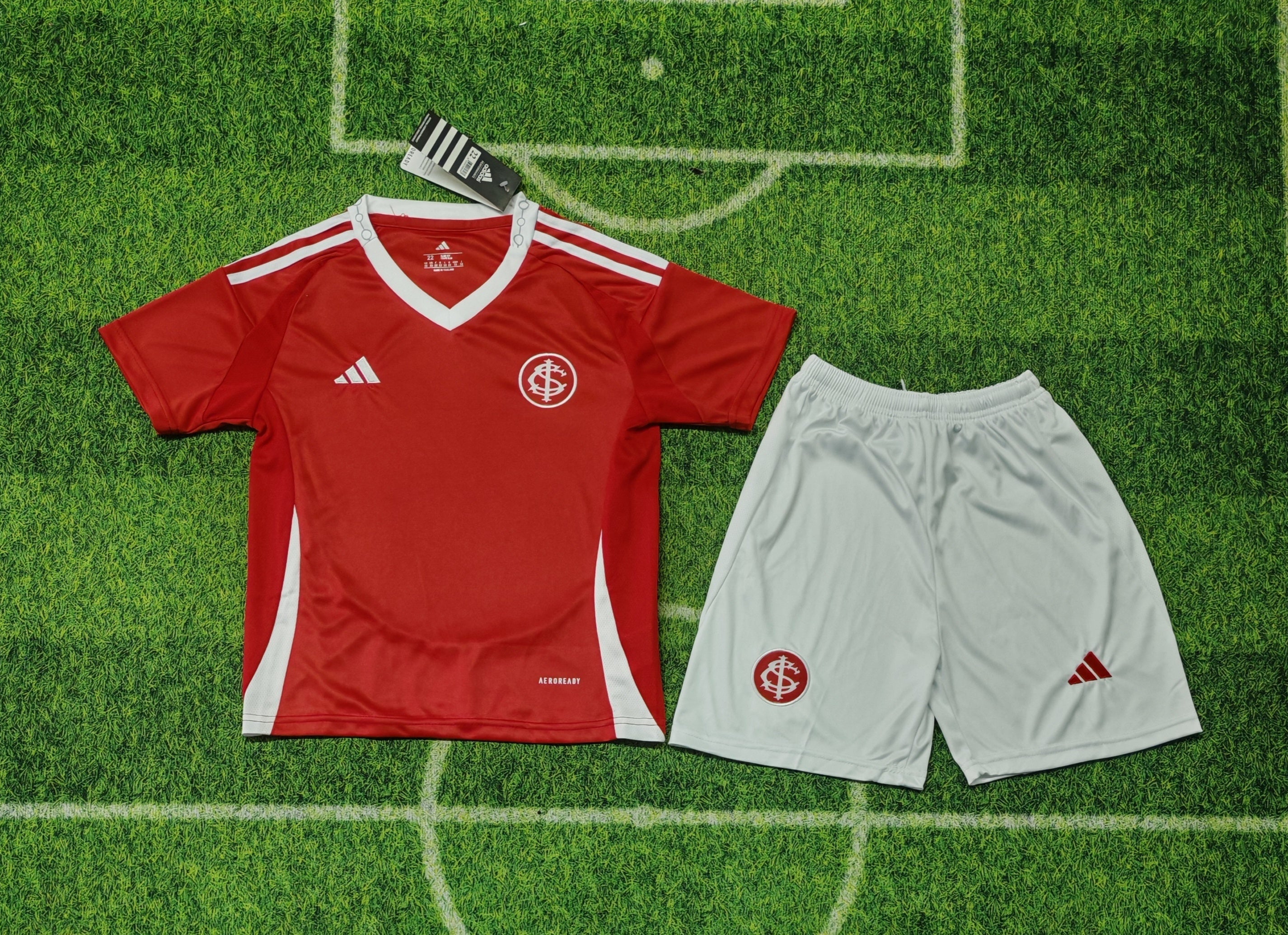 Internacional Home Kit 2025/2026 Kids – Red/White Football Set