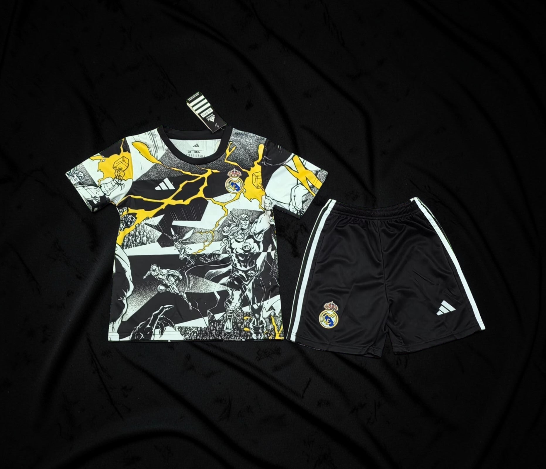 Real Madrid 25/26 Pre-Match Shirt Kids – Avengers Edition