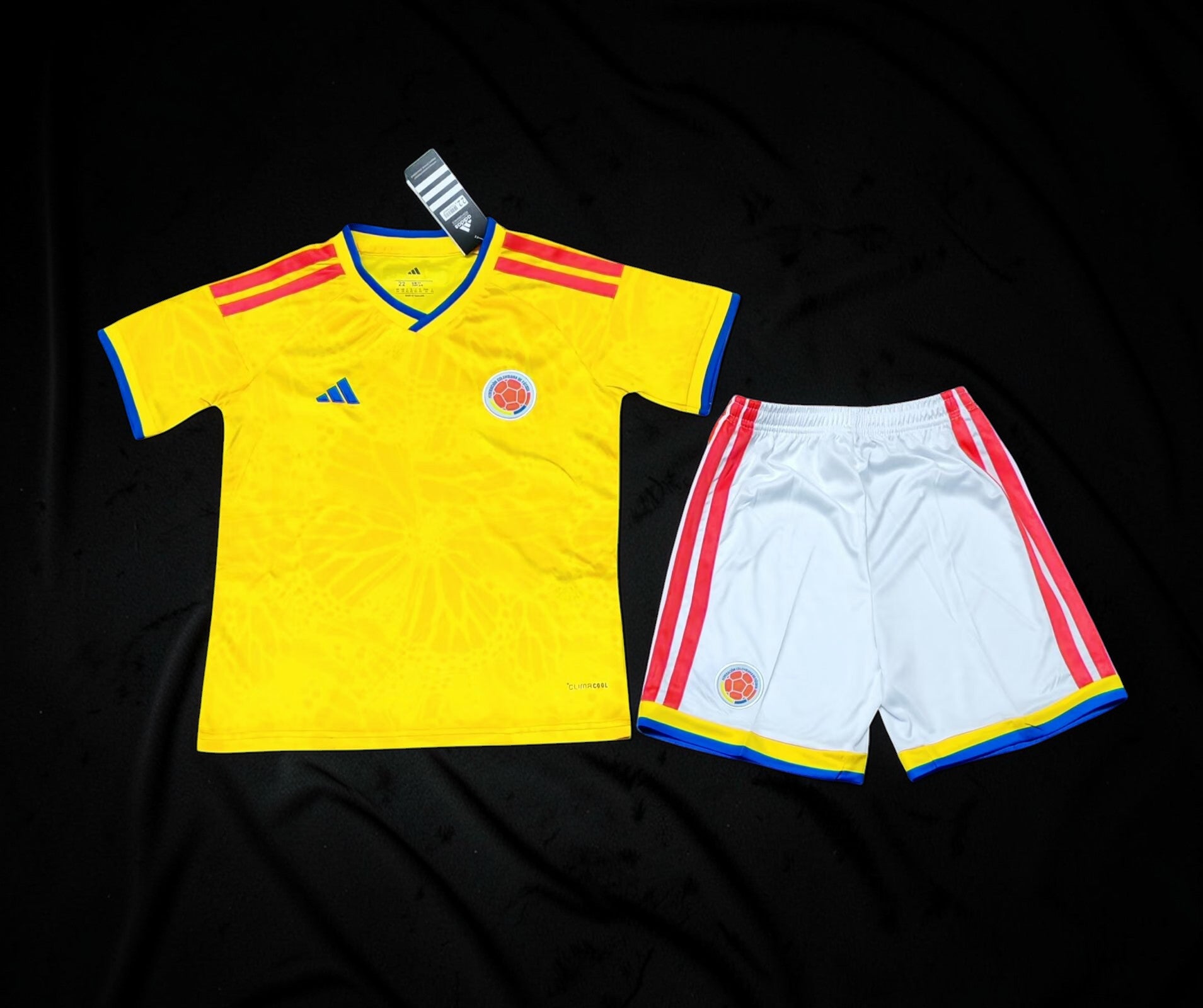 Colombia 2025/26 Home Kit Set Kids (White Shorts)